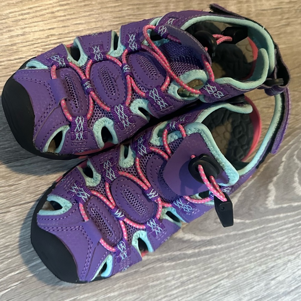 Girls hiking sandals size 13